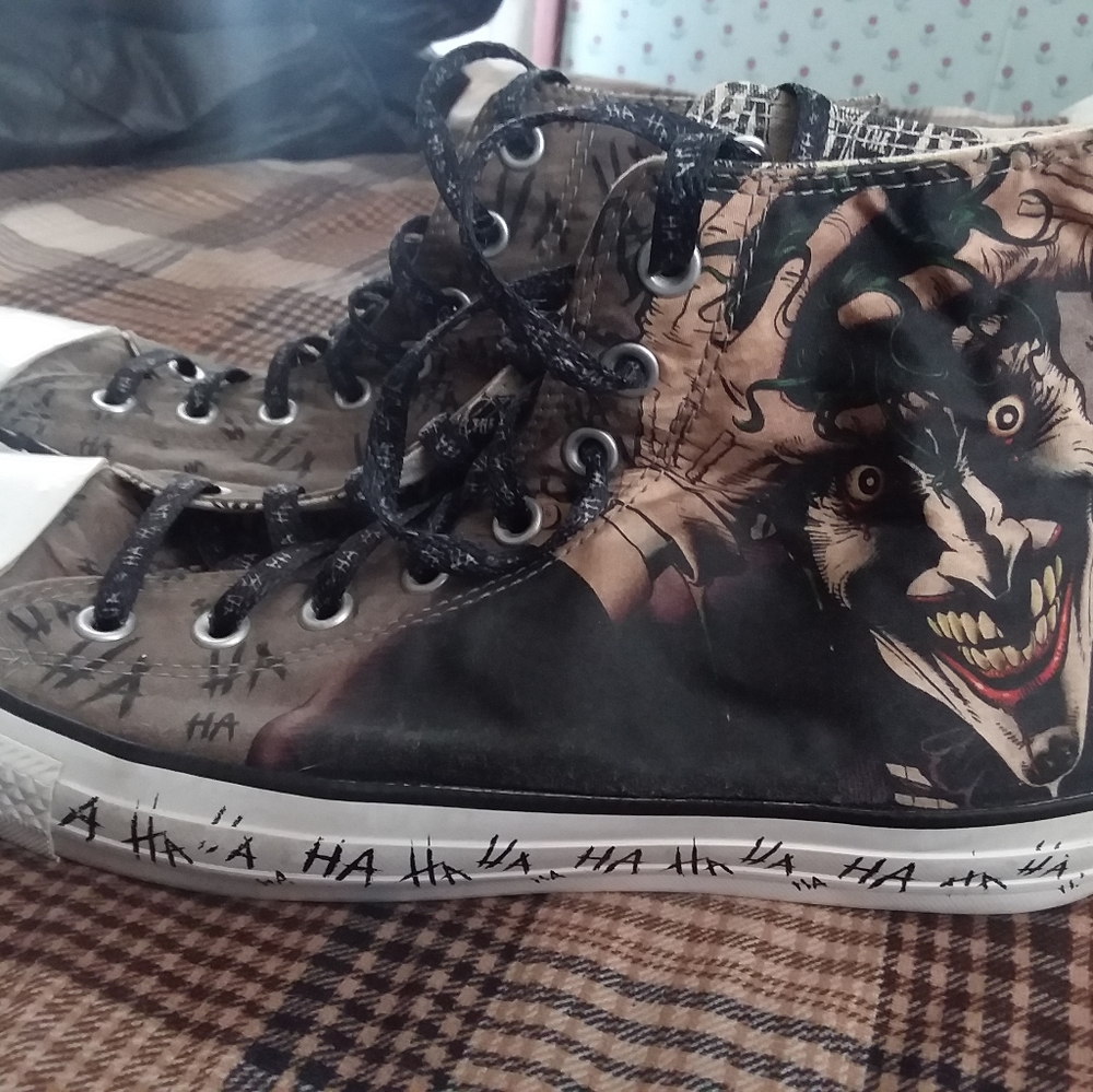 Joker shoes